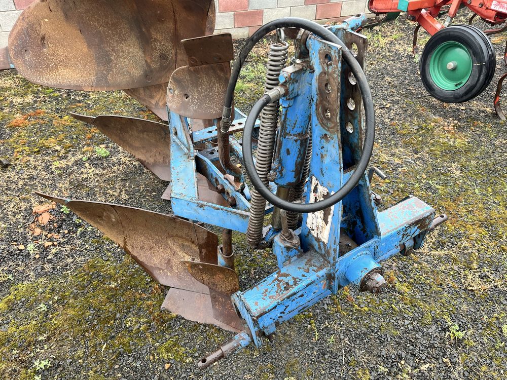 Плуг оборотний Lemken opal90 3х корпусний
