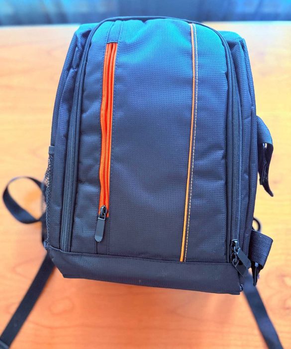 Máquina Fotográfica Olympus OM-D E-M10 Mark IV + 2 Lentes + Acessórios