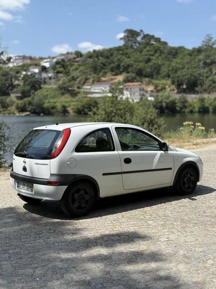 Opel Corsa C 1.7