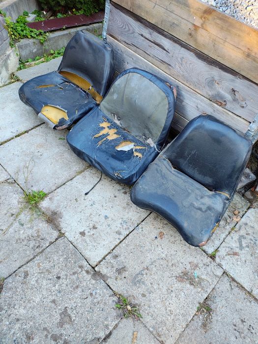 Siedzenie amortyzowane do ciągnika wózka widłowego wozidła papaja