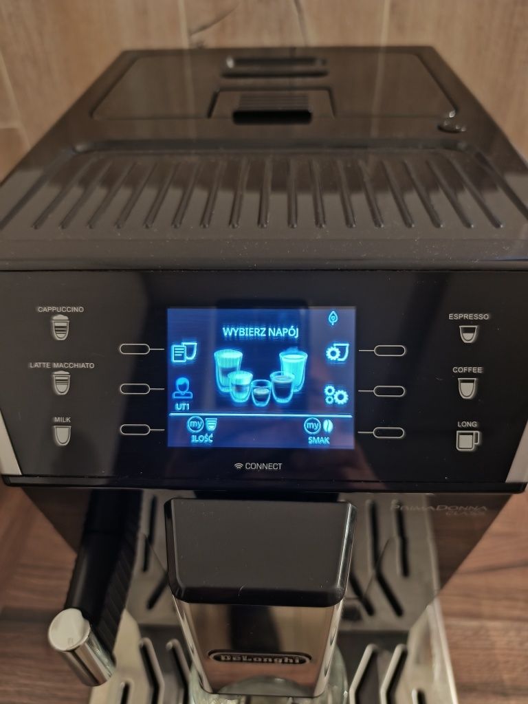 Ekspres DeLonghi Primadonna Class ECAM 550.55