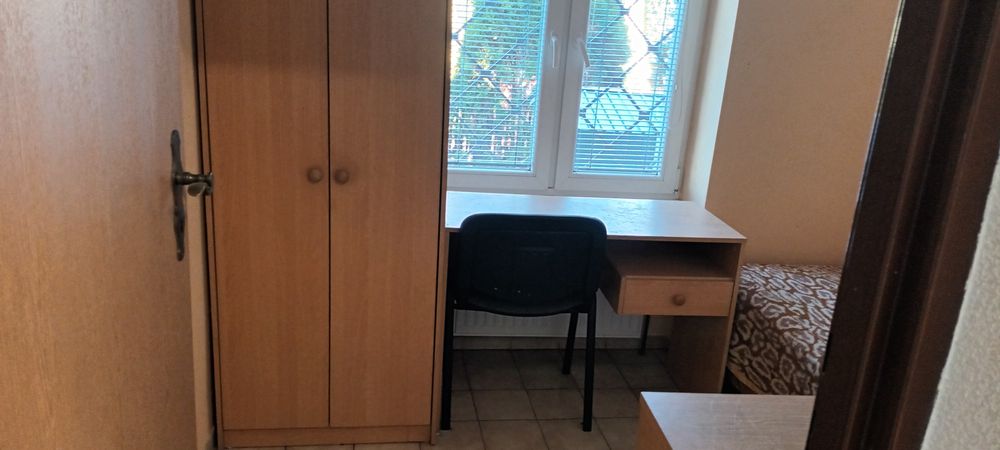 Pokoj umeblowany w okolicy Korony przy Brucknera!