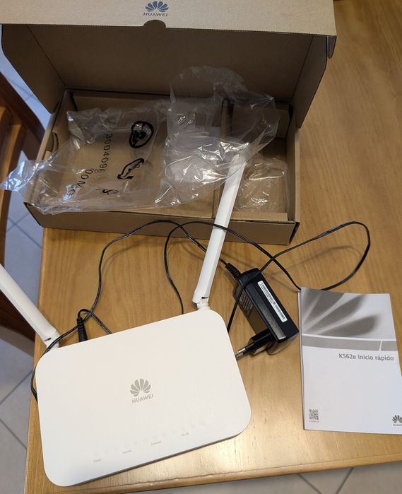 Huawei K562e – Wi-Fi 6 AX3000, Mesh Ready, Perfeito para Expansão de R