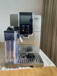 Ekspres do kawy Delonghi Dinamica plus ecam 370.95.T