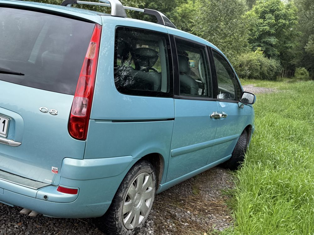 Citroen C8 nowe lpg 2004 hak