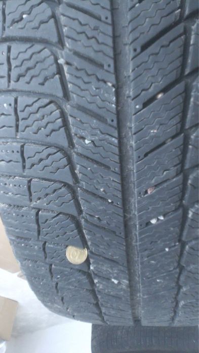 Michelin x ice 235 45 18