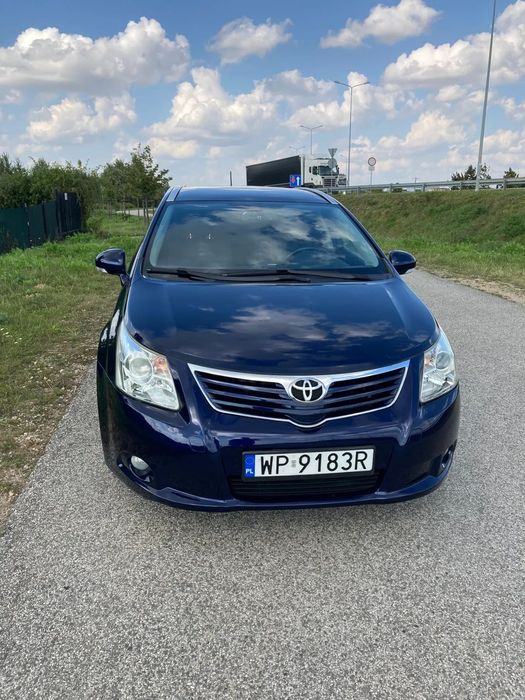 Toyota Avensis Toyota Avensis T27  dobrze doposażona