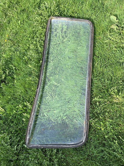 Скло на ВАЗ 2101