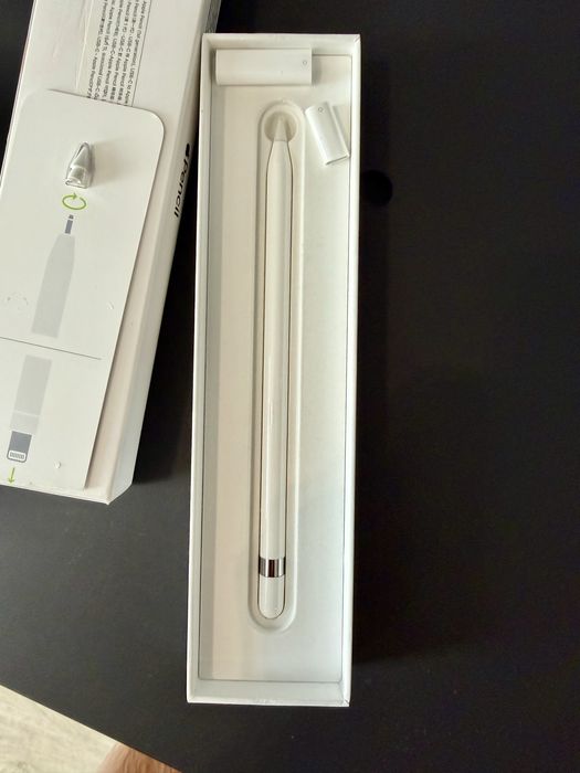 Apple Pencil Gen 1 USB-C and Adapters