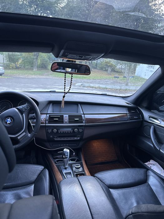 БМВ Х5 Е70 35Д 2012 М57