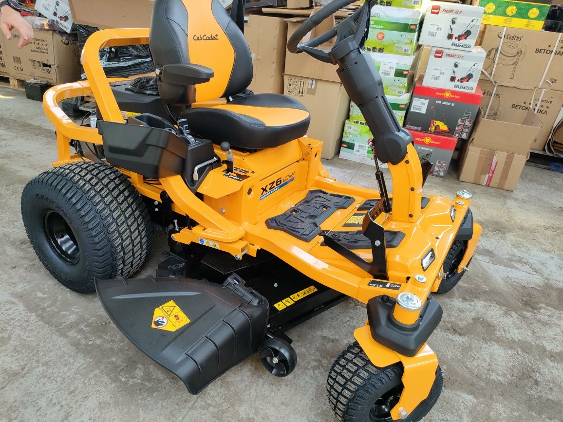 traktor ogrodowy cub cadet XZ6 S127  ultima