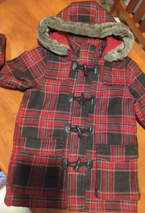 Śliczny Płaszczyk chłopięcy