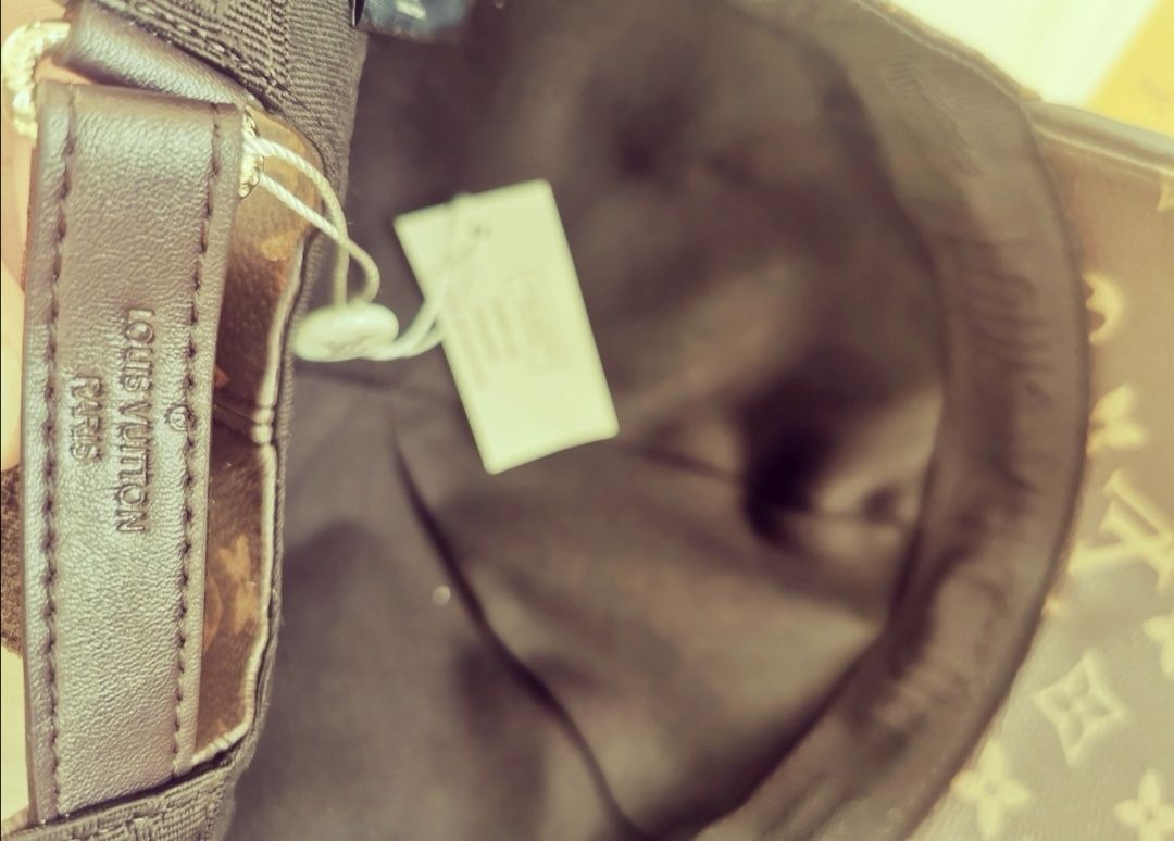 Czapka Louis Vuitton LV pasek