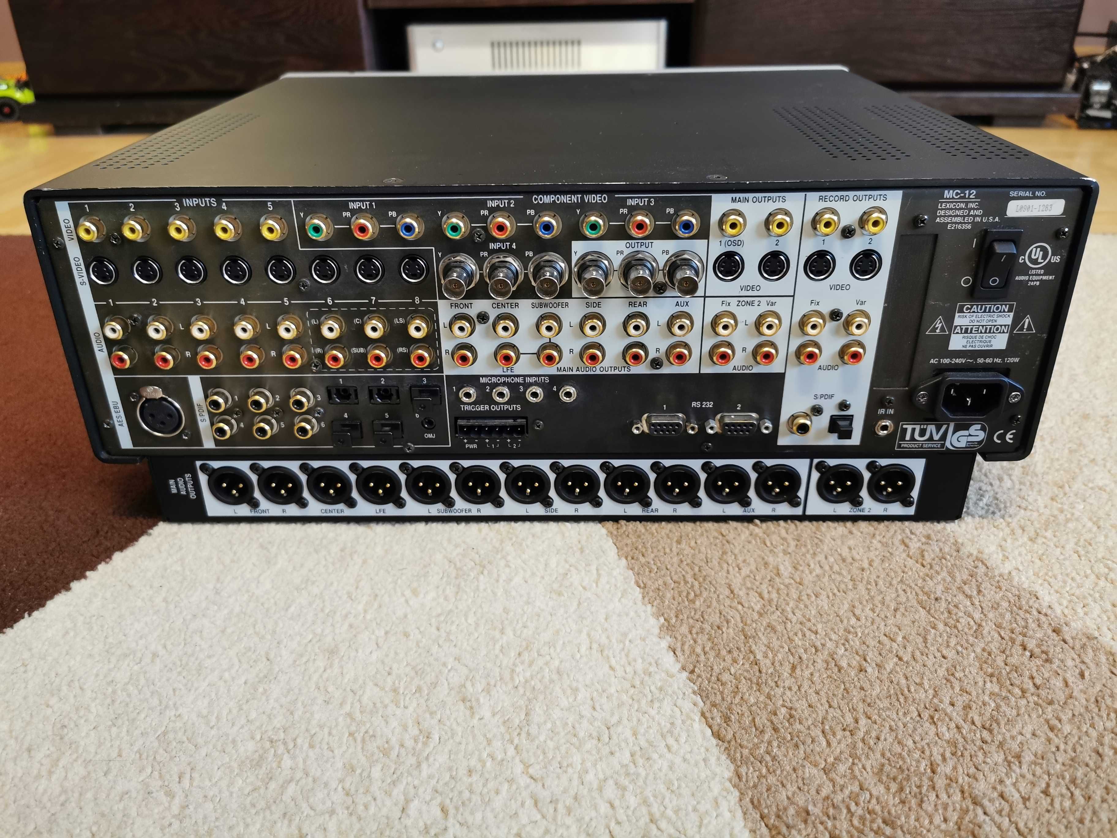 Lexicon MC-12B Balanced. Preamp/procesor.