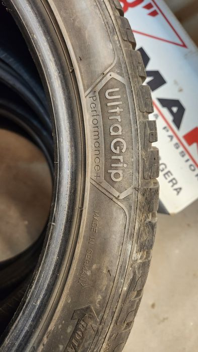 Goodyear UltraGrip Performance + 275/40 R21 107V XL Зима 4шт