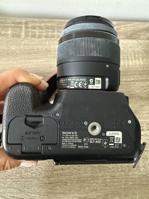 Lustrzanka cyfrowa Sony Alpha SLT A58 +futeral