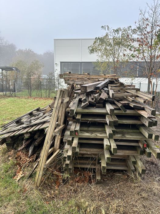 Deski/ palety/ drewno