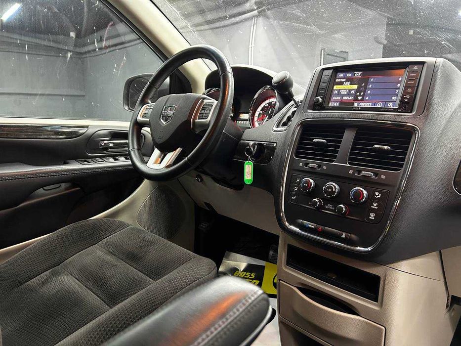 Dodge Grand Caravan 2017