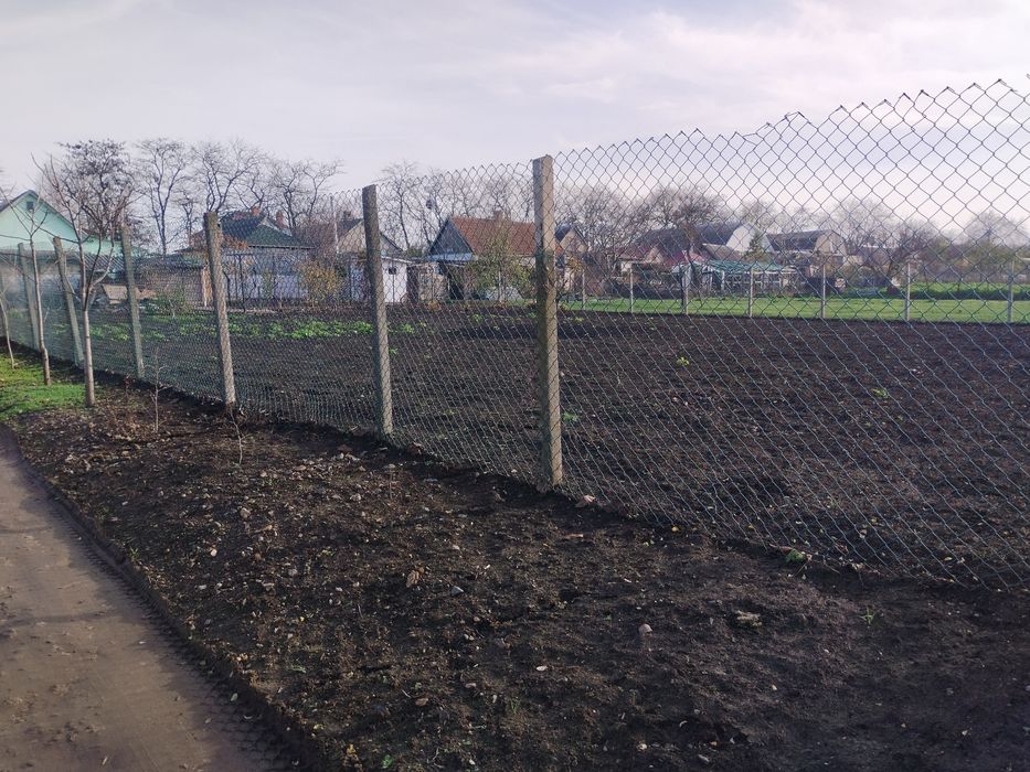 Продам участок в Дачном