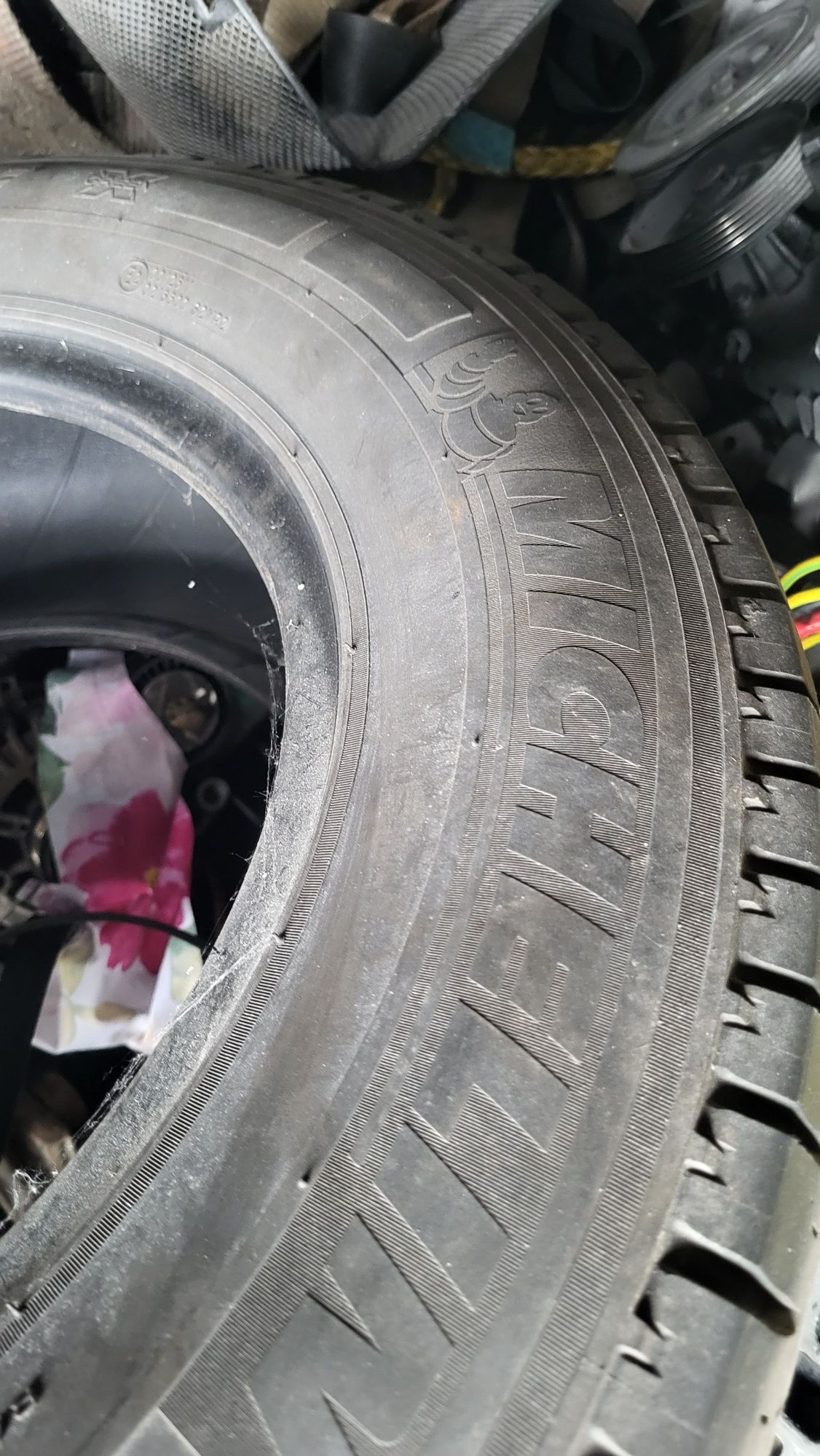 Opony Michelin 235/65/16C