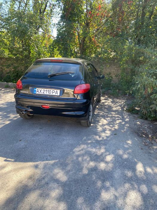 Продам I Peugeot 206 .