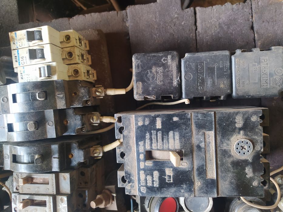 Автомати рубильники .