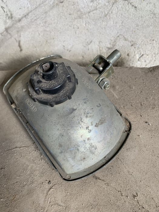 Фари галогенні автомобільні