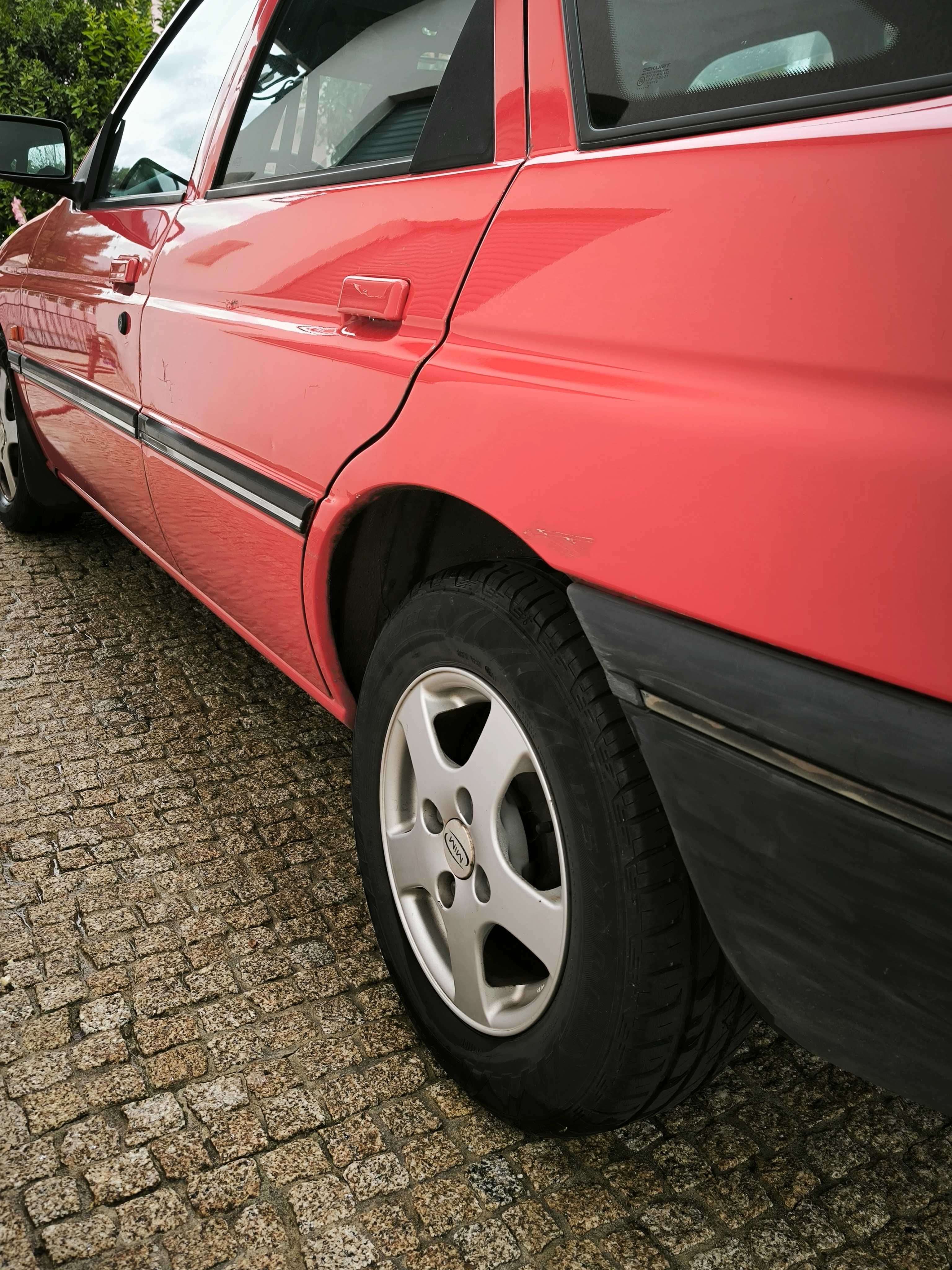 Ford Escort - Clássico Estimado com "Alma"