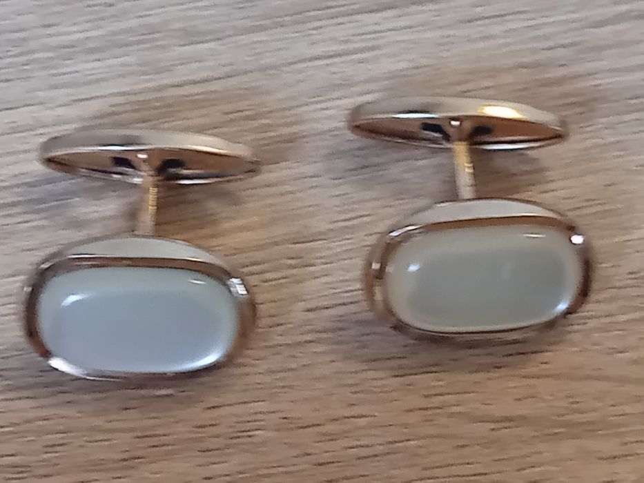 Spinki do mankietów koszuli