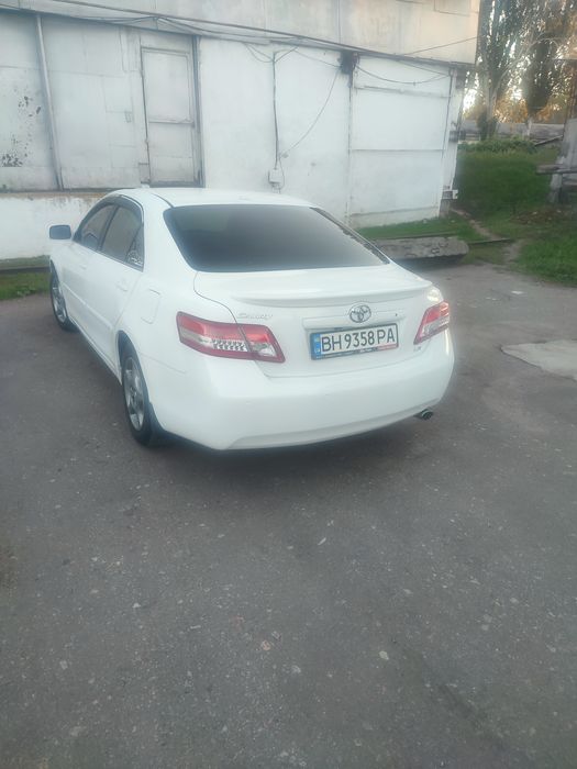 Продам Toyota Camry 40 рестайлинг 2011 года