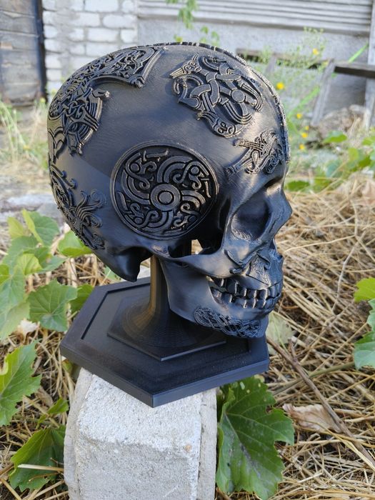 3D підставка для шолома у вигляді черепа. Підставка, шолом, череп