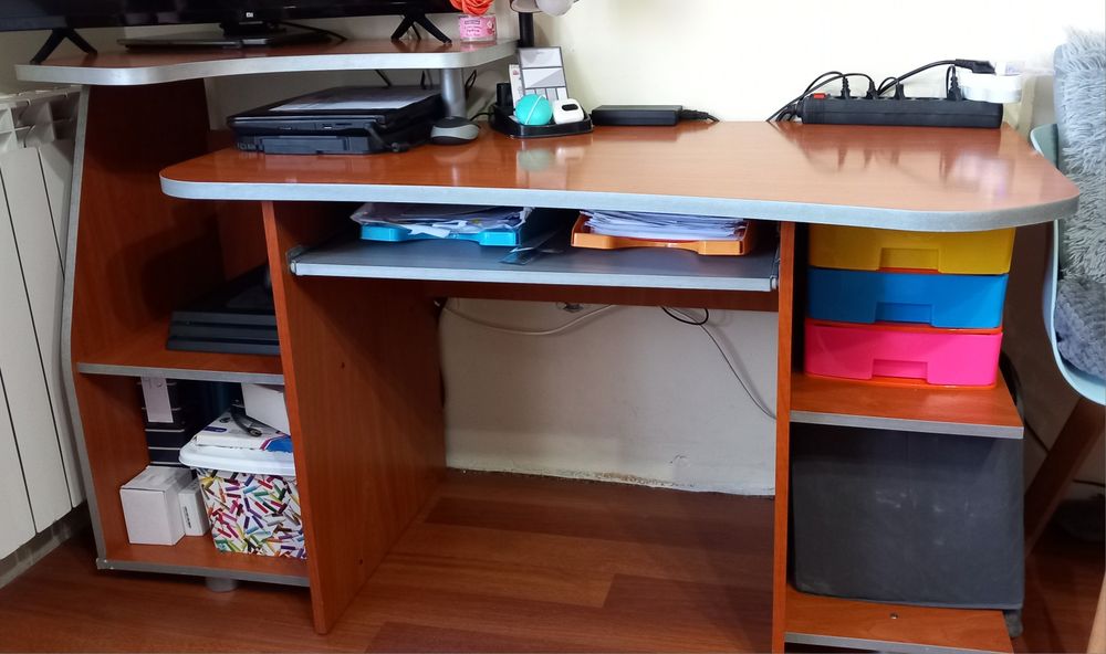 Secretaria/ mesa de trabalho