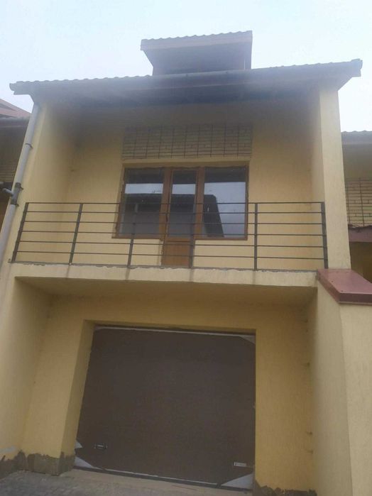 Продаж котеджу, вулиця Стуса, Зубра