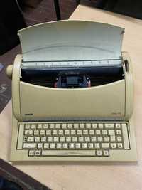 Печатная машинка Olivetti linea 101