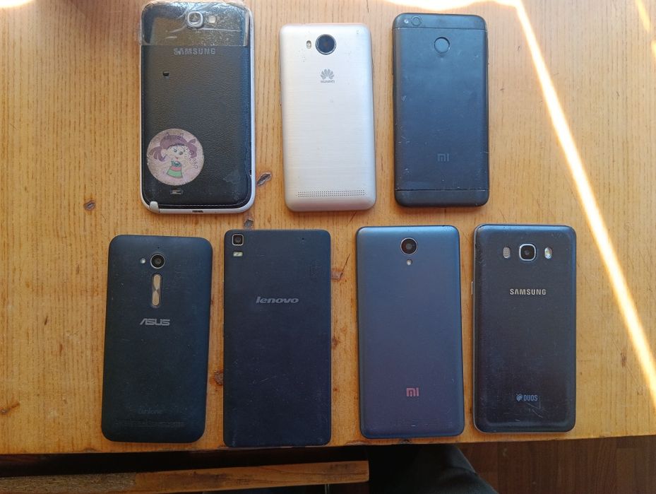 Телефони на запчастини по 100грн різні