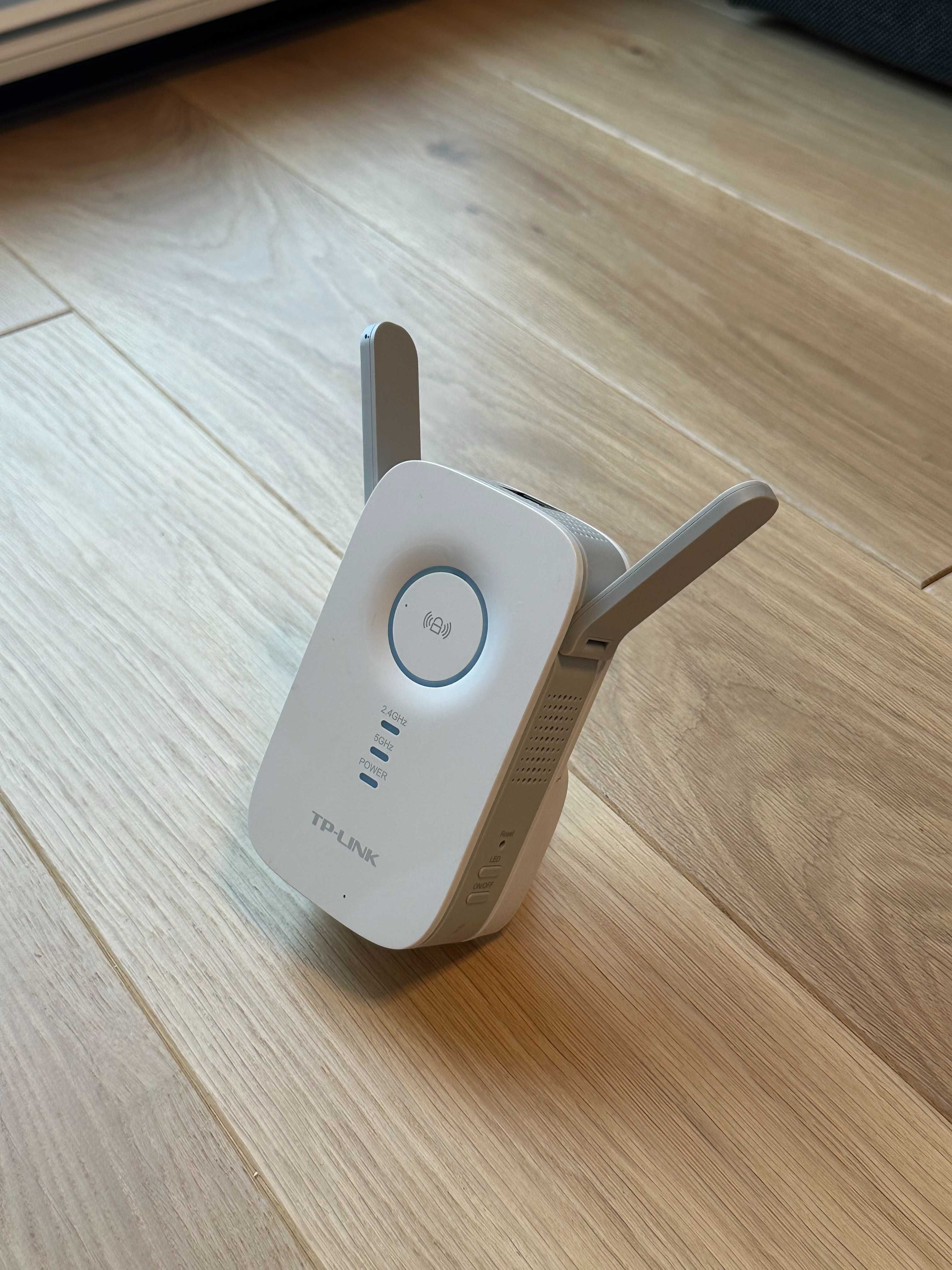 TP Link RE350 - Wzmacniacz sygnału