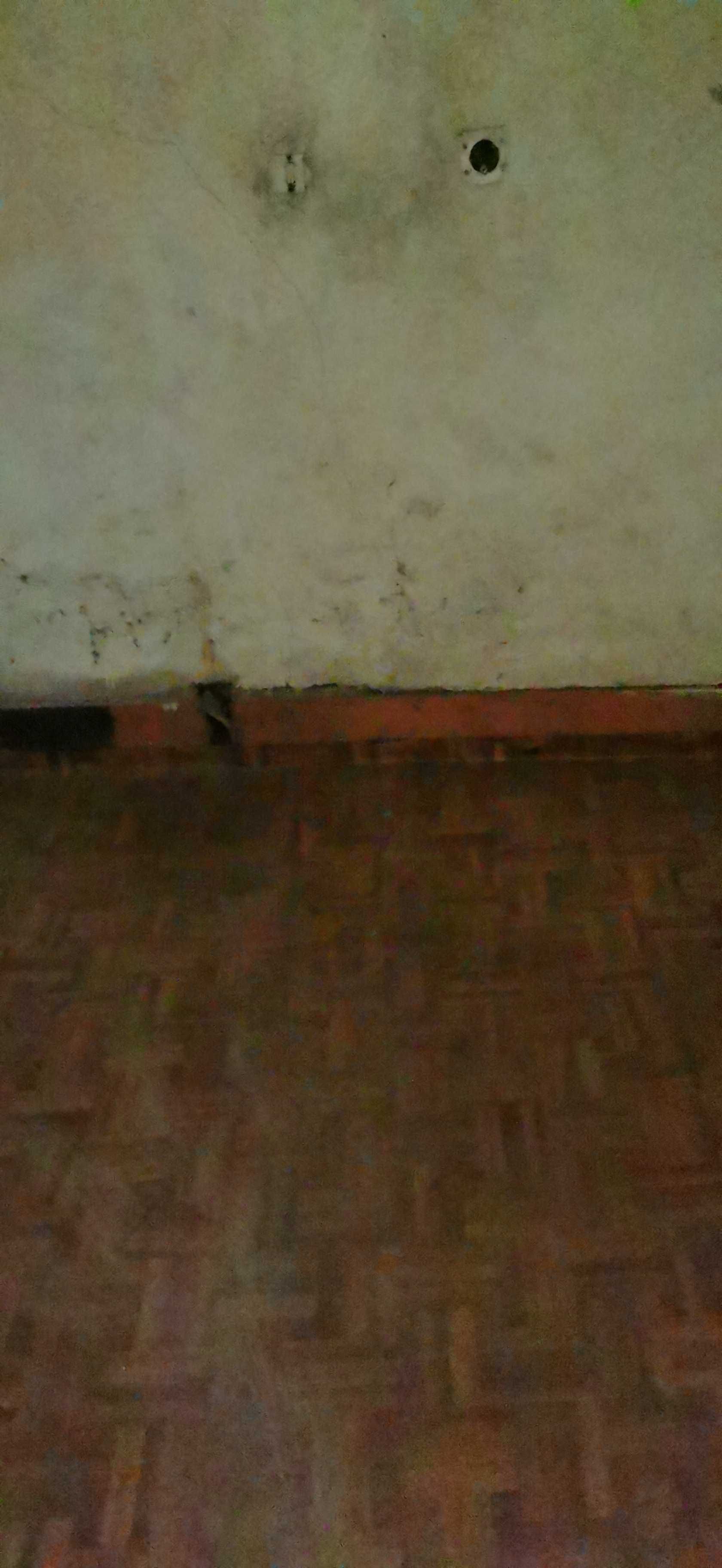 Casa à venda no centro da aldeia Valongo dos Azeites.