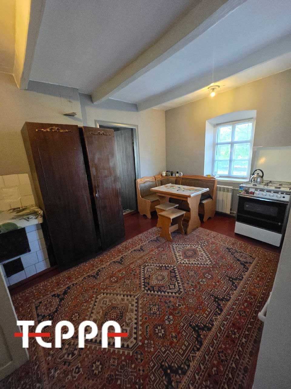 Продаж будинку з доглянутою ділянкою Верхня Хортиця
