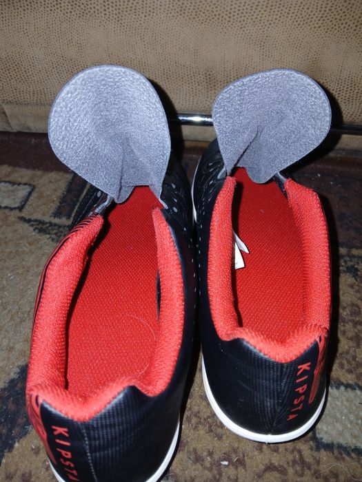 Бутсы Kipsta. Состояние идеальное.