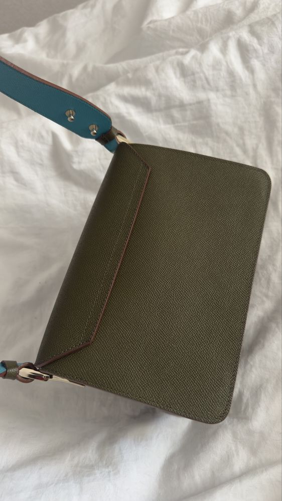 Продаж шкіряноі сумки Massimo Dutti