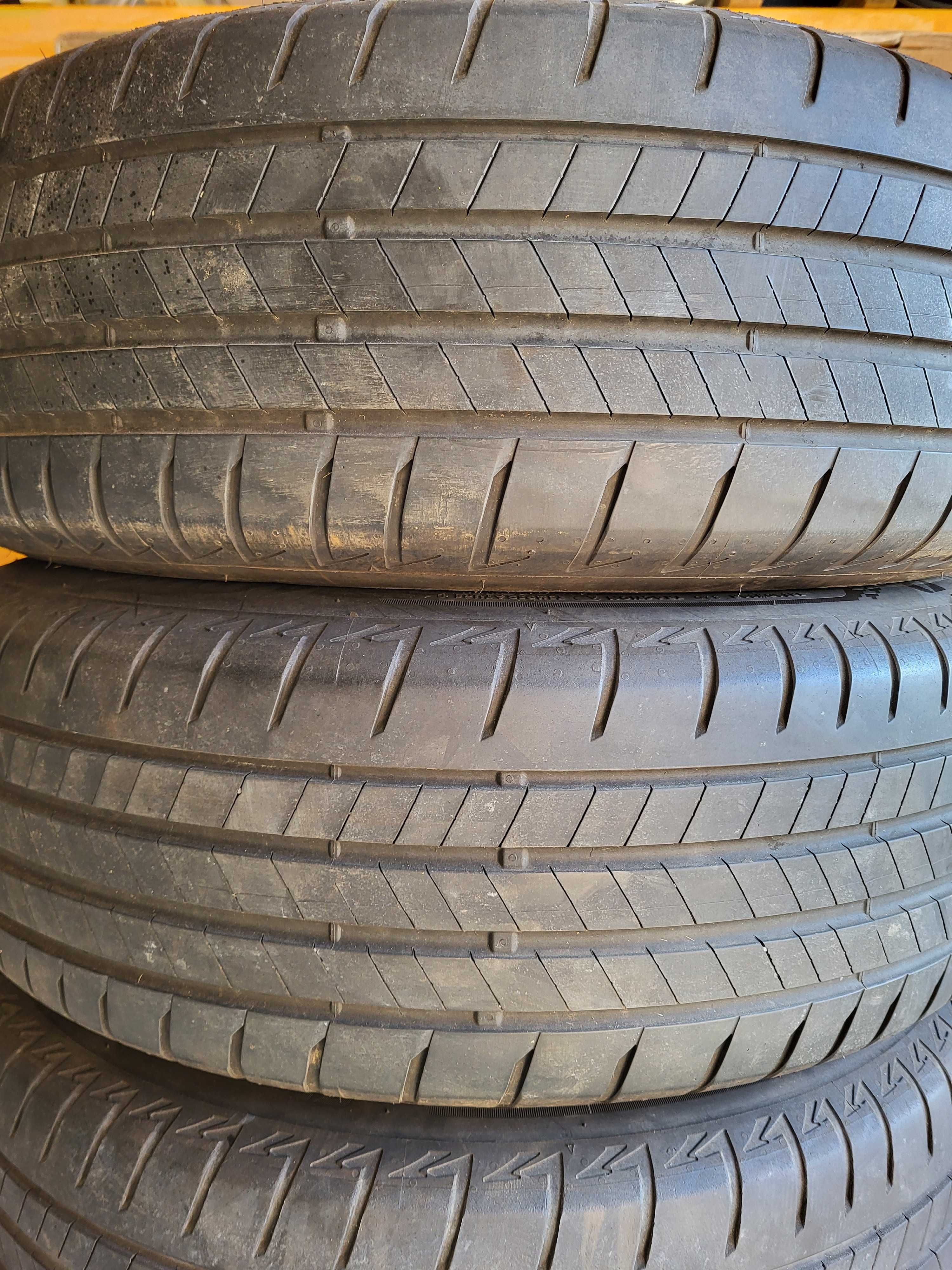 [L6] Koła letnie 17 Cali 5x108 Bridgestone 225/65/17 FORD Kuga 22r