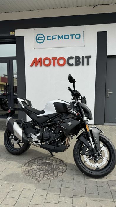 Мотоцикл CFMOTO 450 NK