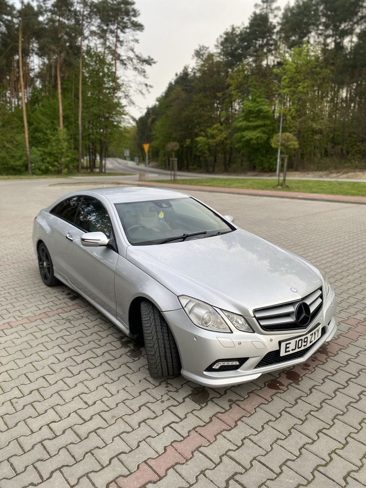 Mercedes-benz E350 CDI V6 Sport AMG LINE