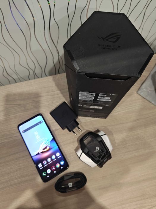 ASUS ROG Phone 6D Ultimate