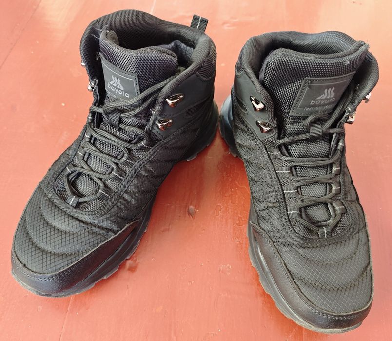 Зимові черевики (кросівки)