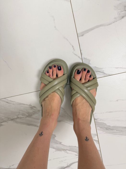 Tamaris шльопанці шкіра натуральна