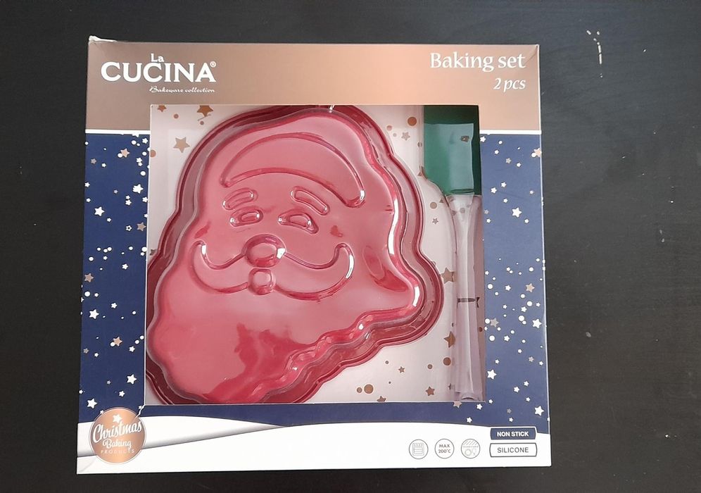 Forma silicone Pai Natal com espátula Nova
