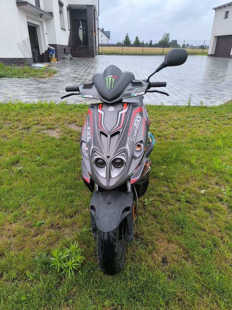 Skuter malagutti f12