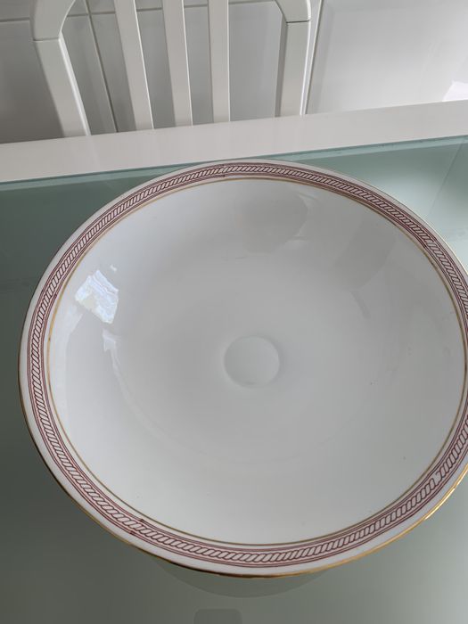 Taça fruteira em porcelana