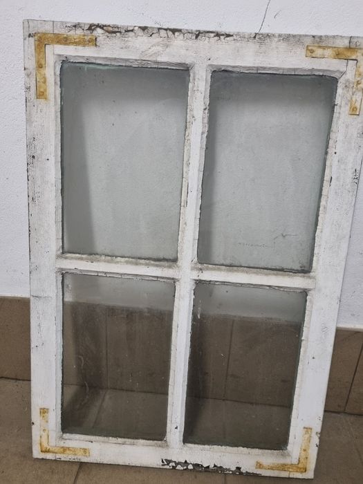 Stare okno drewniane szpros 57x84 dekoracja